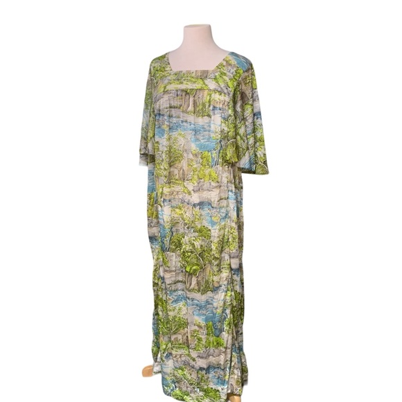 Vintage homemade flowy house dress with pocket - flexible size up to xl - Picture 1 of 7